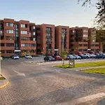 Departamento nuevo cerca del CUAAD y Zoológico.