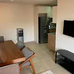 Departamento nuevo cerca del CUAAD y Zoológico.