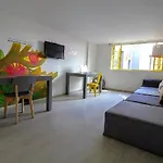 Hostal Nacional By Rotamundos
