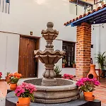 Casa De Hospedaje -La Abadia De San Pedro