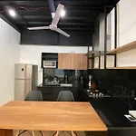 Loft Doble Altura / Chapu 102 @Serra