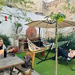 Leveli Coliving
