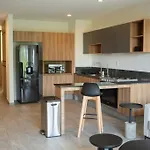 Mrw Modern 2 Bedroom Apartment Inara