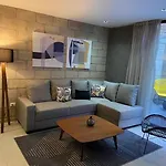 Designer Loft W Gym Coworking 2Bd