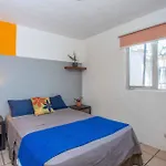 Hostpal Hostal La Paz&Love Guadalajara