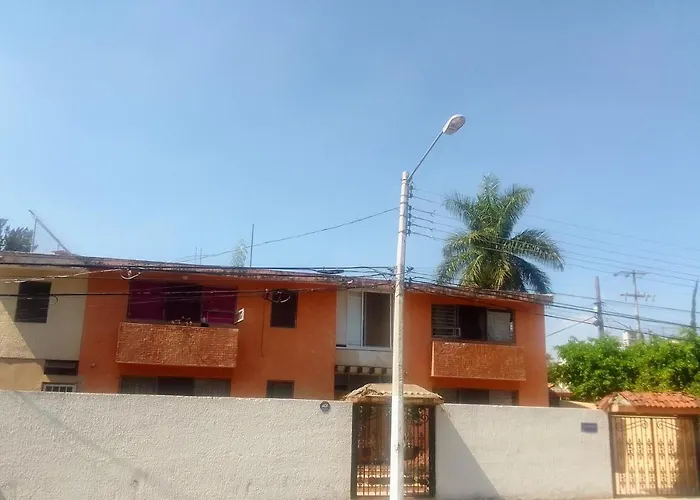 La Casa Naranja