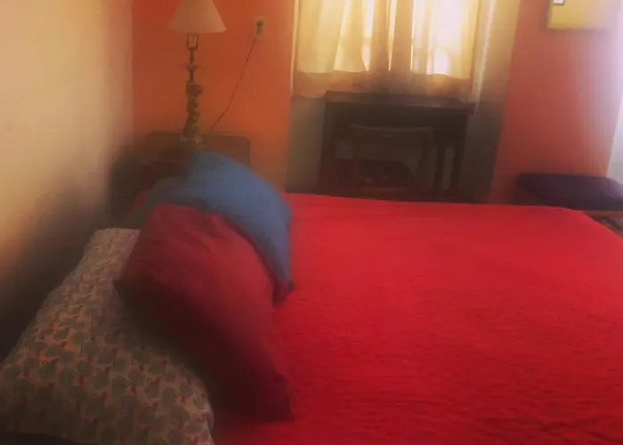 Maska Mansion Gdl, Hosting And Yoga