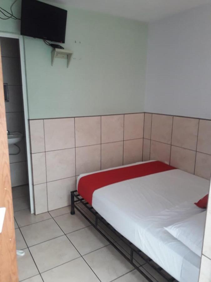 Oyo Centro Médico Hotel Guadalajara