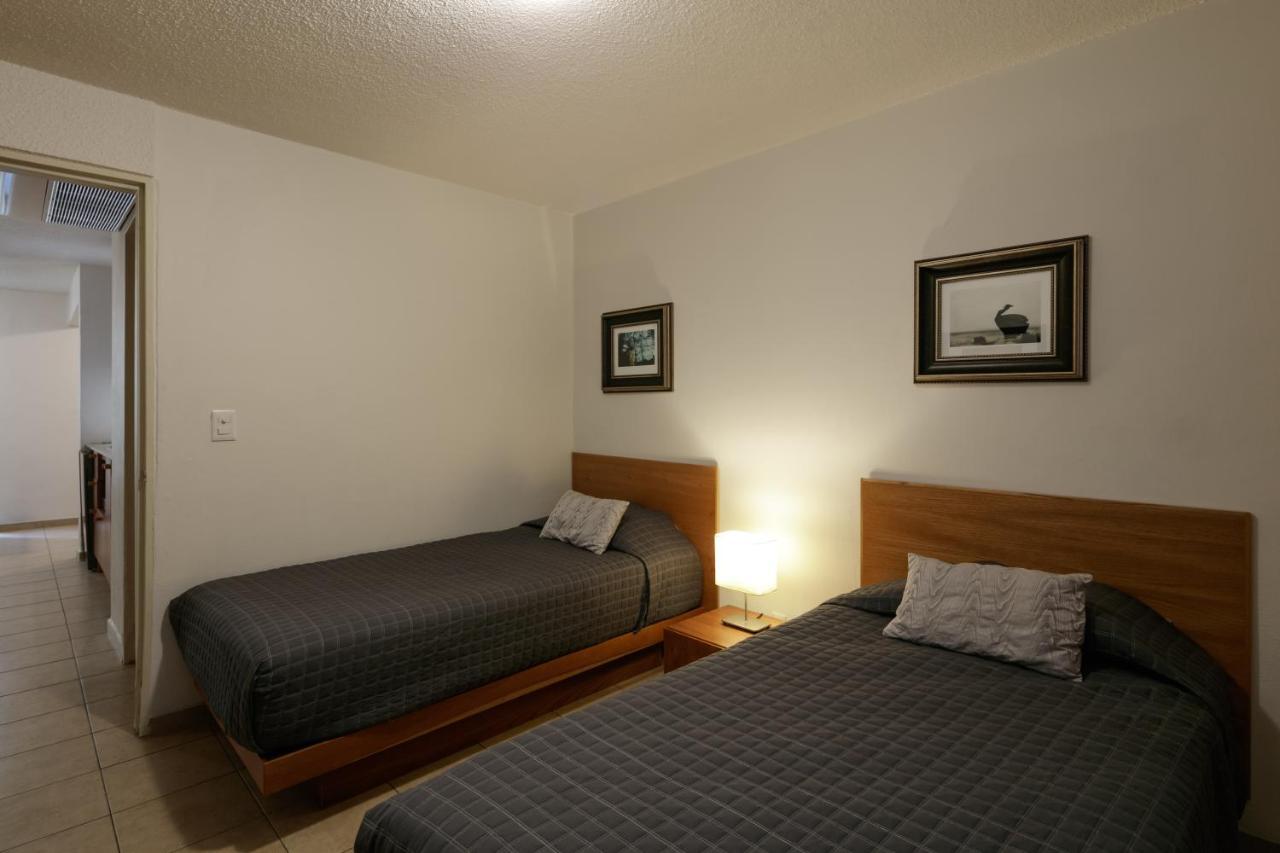 Apartahotel West End *