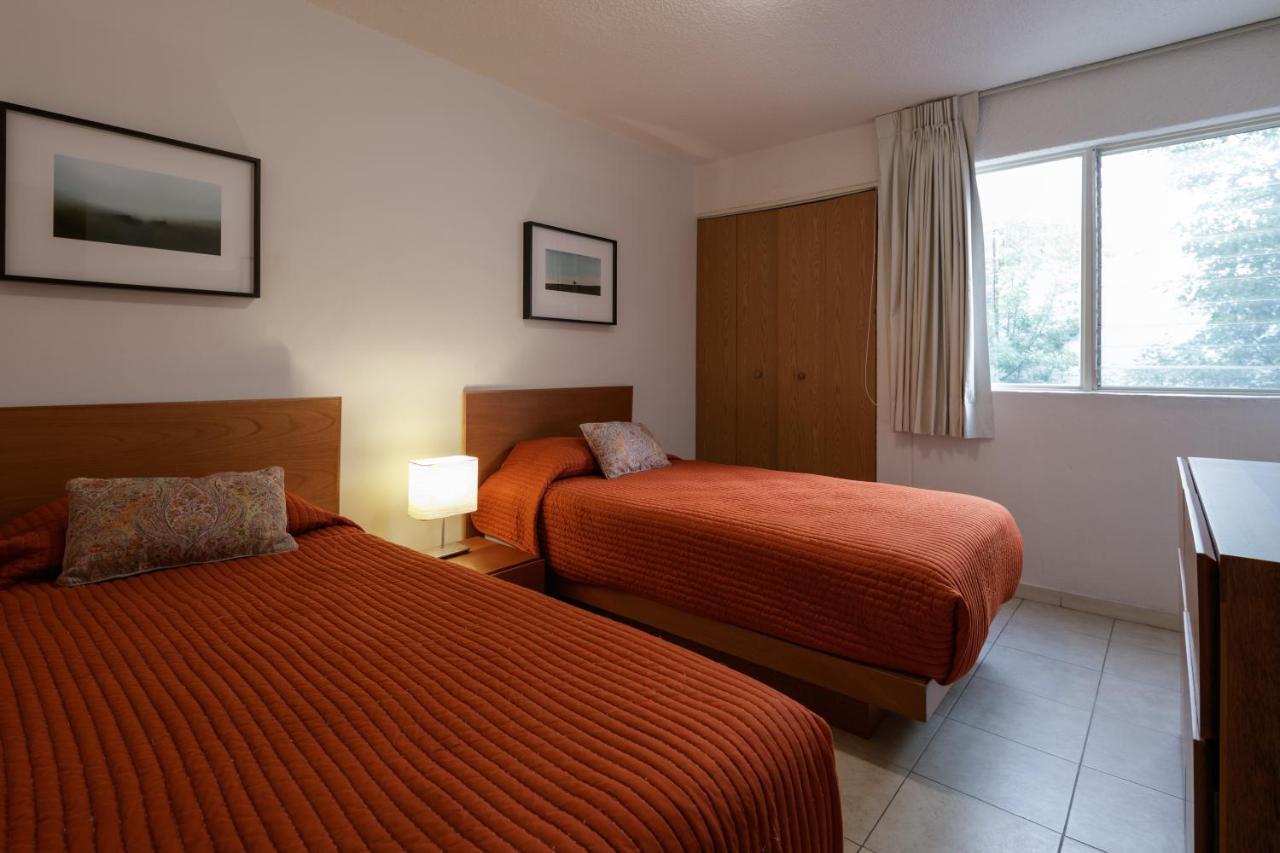 West End Apartahotel Guadalajara