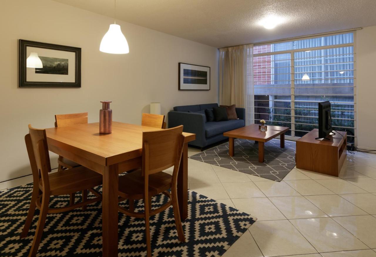 Apartahotel West End