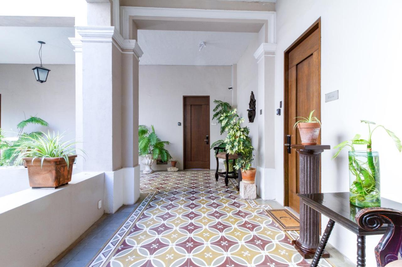 Victoria -- Luxury In Historic District *