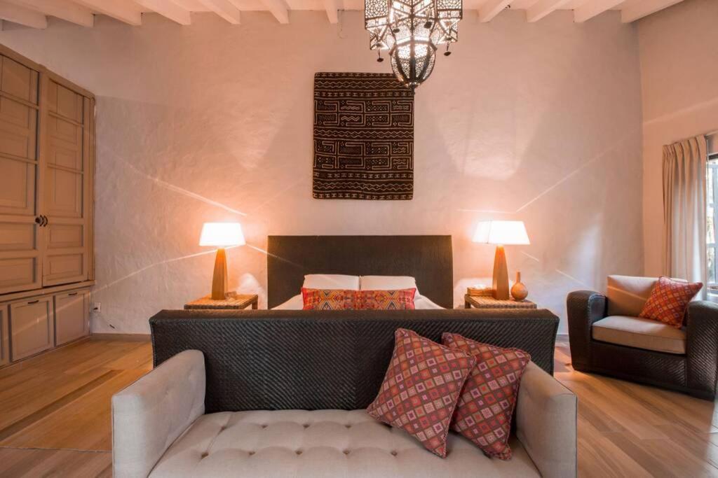 Chalet Stylish Mexican Chalet Luna
