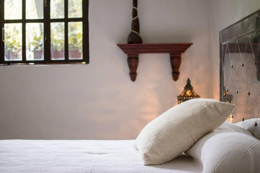 Chalet Stylish Mexican Chalet Luna Guadalajara