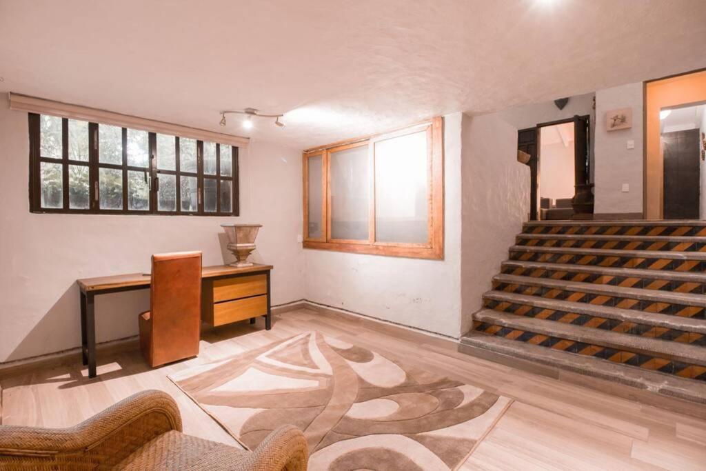 Chalet Stylish Mexican Chalet Luna Guadalajara