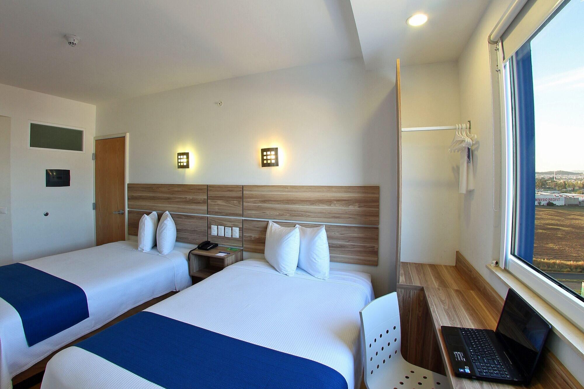One Periferico Norte Hotel