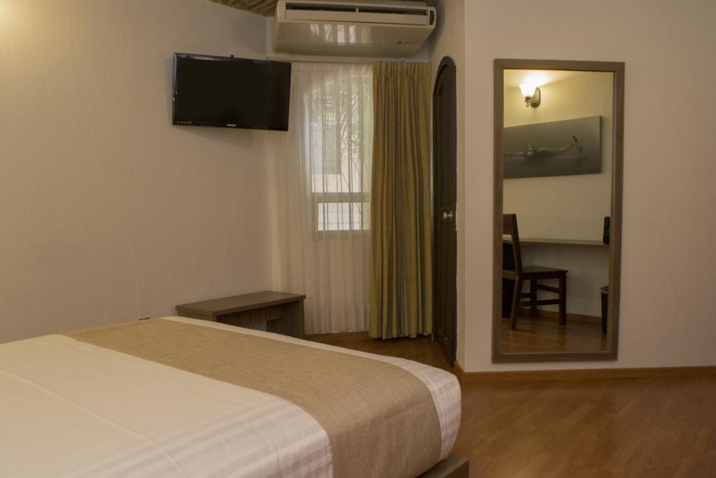 Del Sol Expo Hotel 3*