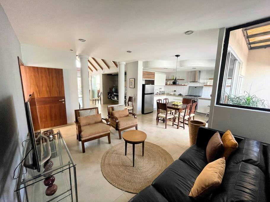 Apartment Moderno Y Artistico En