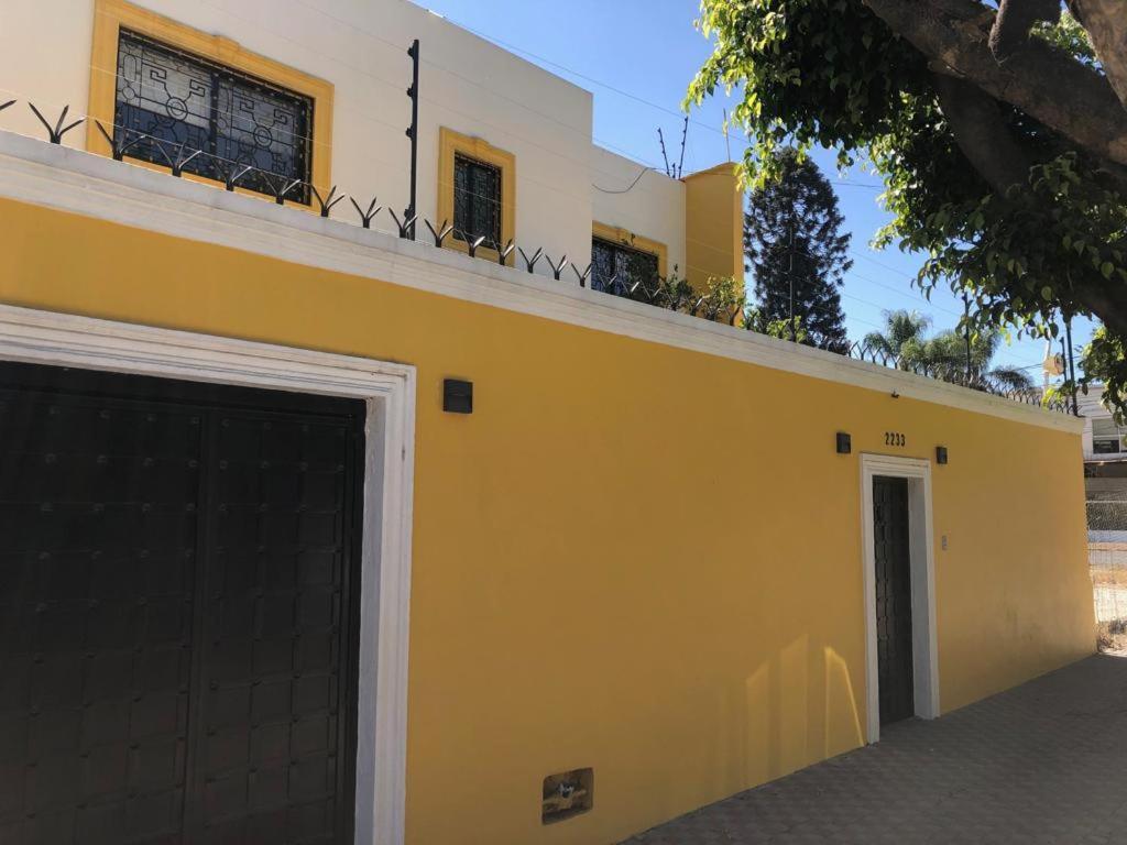 Casa Miel - Departamentos Con Ac En Colonia Americana * Guadalajara