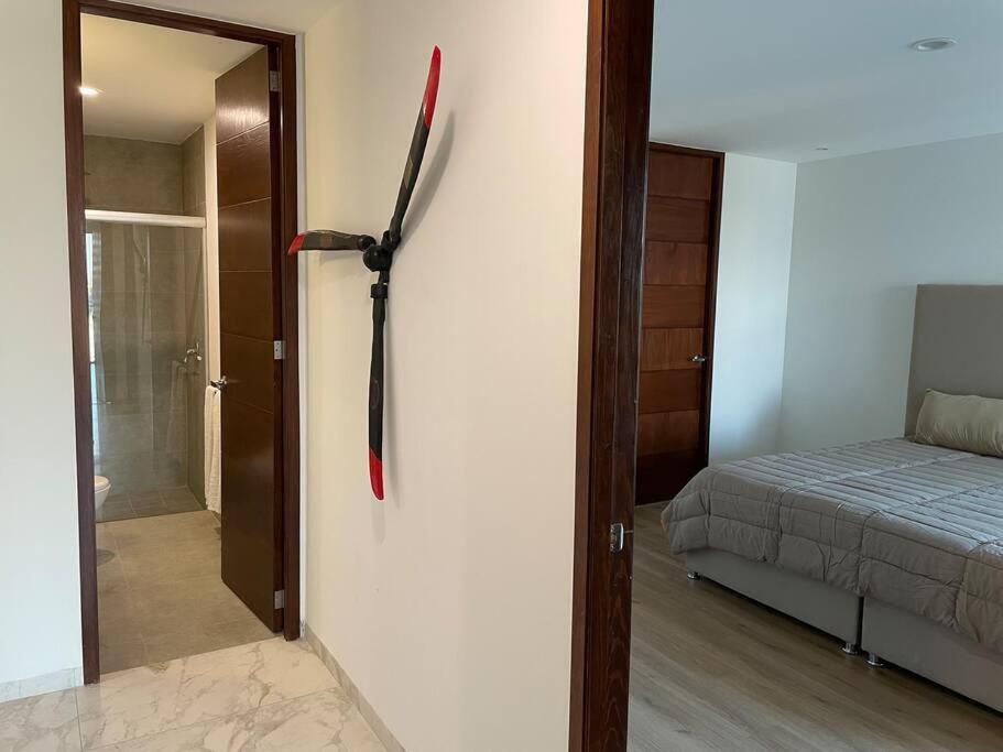 Elegante En Zona Financiera / Limpieza Diaria * Guadalajara