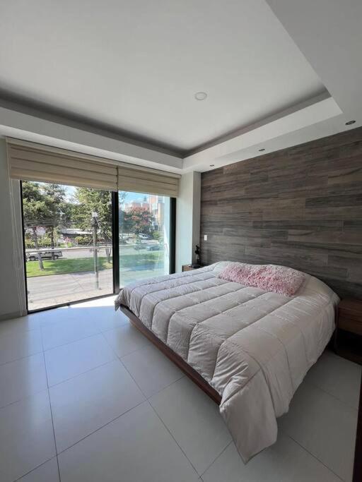 Apartamento Precioso Departamento Cerca De Plaza Galerias