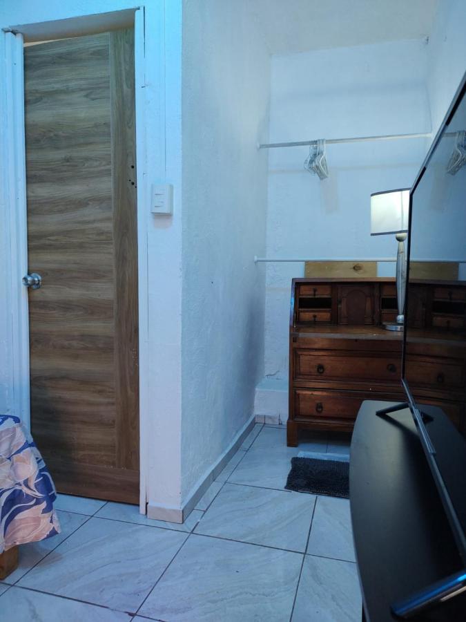 La Casa Naranja Homestay Guadalajara
