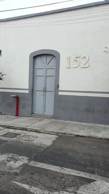 Apartamento Depa Nuevo En El Corazon De Gdl Con Seguridad Y Alberca