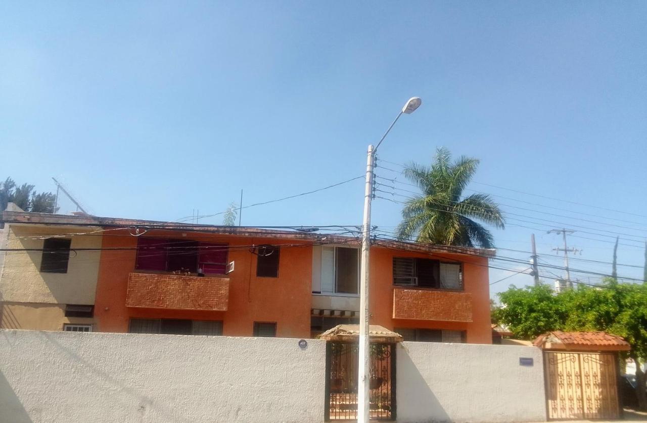 La Casa Naranja * Guadalajara