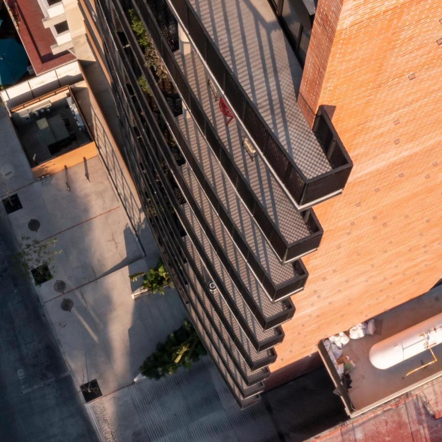 Loft In The Heart Of Americana, Have An Artsy Hotel *