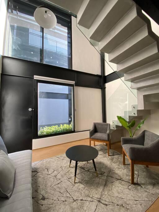 Apartamento Loft Doble Altura / Chapu 102 @serra Guadalajara