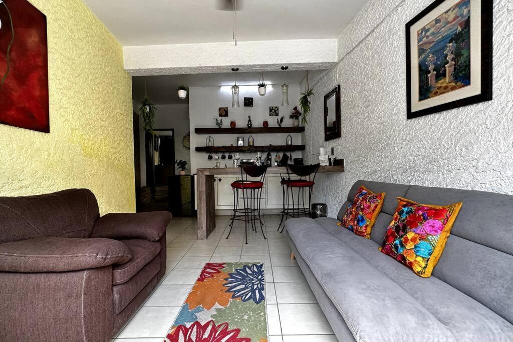 #9-fast Wifi-private Apto-street Entry-garden-cabletv Сasa de vacaciones *