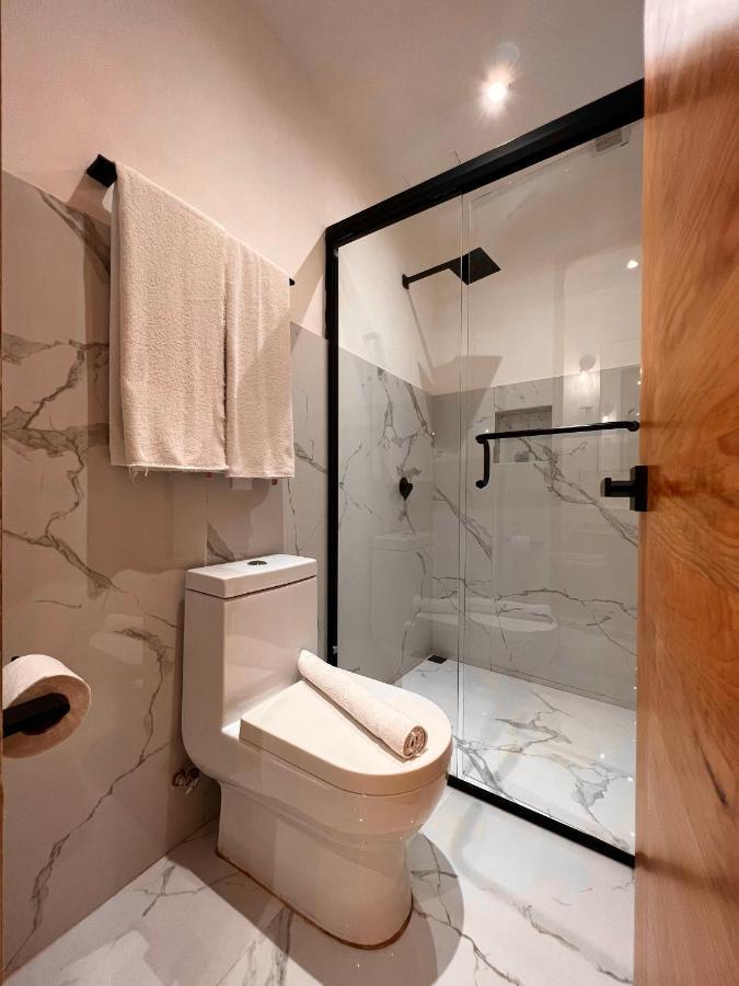 Atia Hotel *
