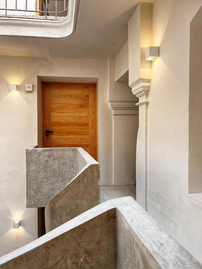Atia Hotel