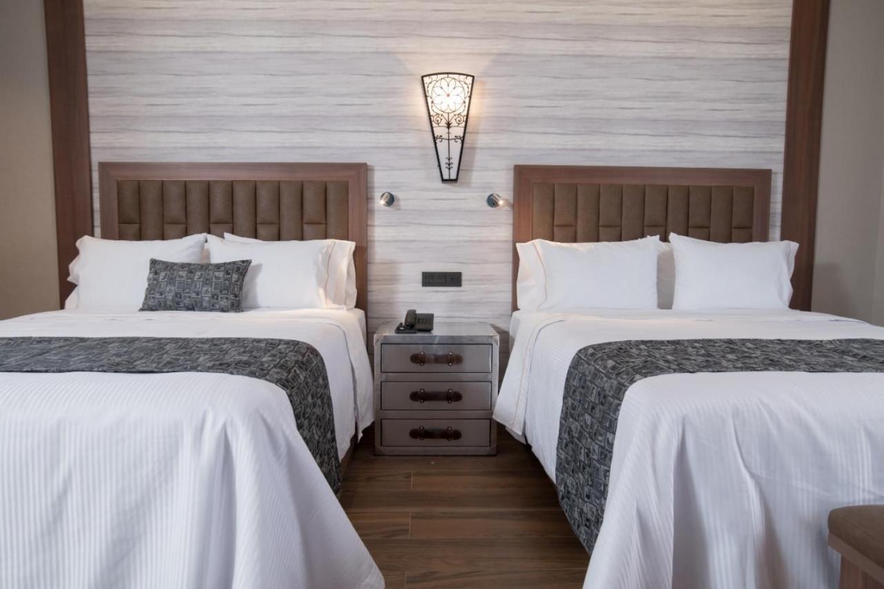 Hotel Arborea Ronda Minerva Y Expo