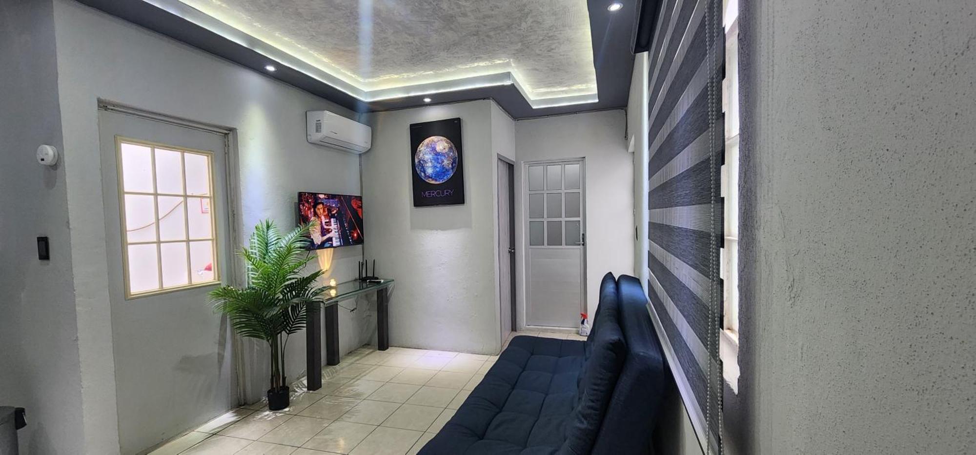 Apartamento Departamento Por Plaza Terraza Oblatos