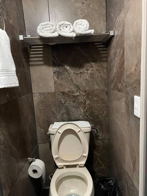 Ubicada A 1 Cuadra Del Parian En Centro Tlaquepaque Privada E Independiente Apartamento Guadalajara