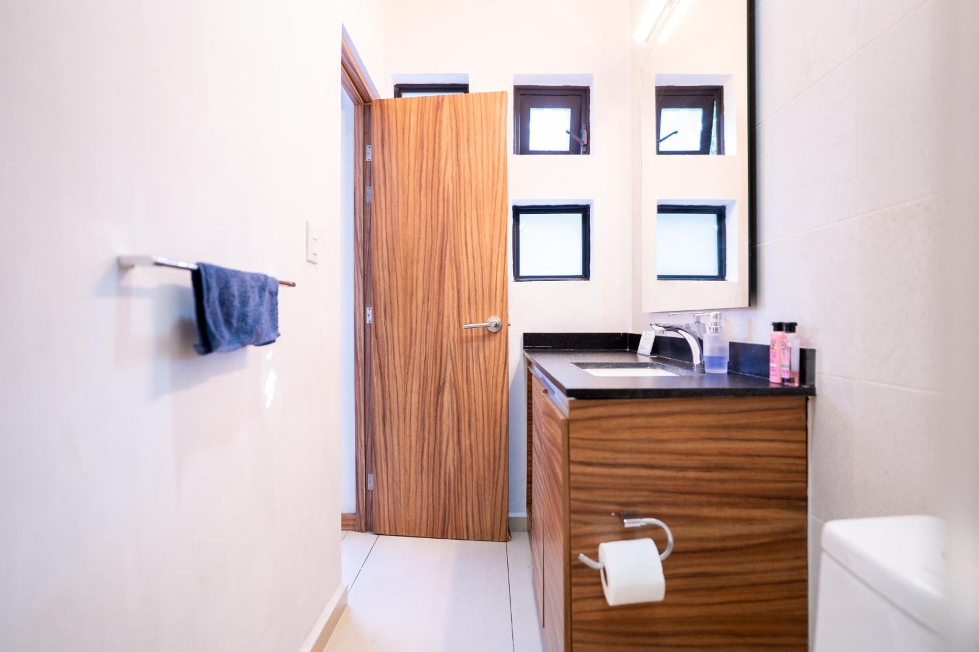 Excelente Ubicacion En Colonia Americana Apartment *