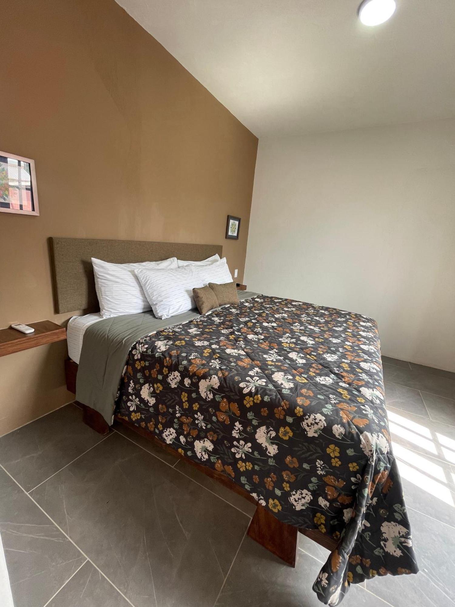 Quinta La Perla Hostal *