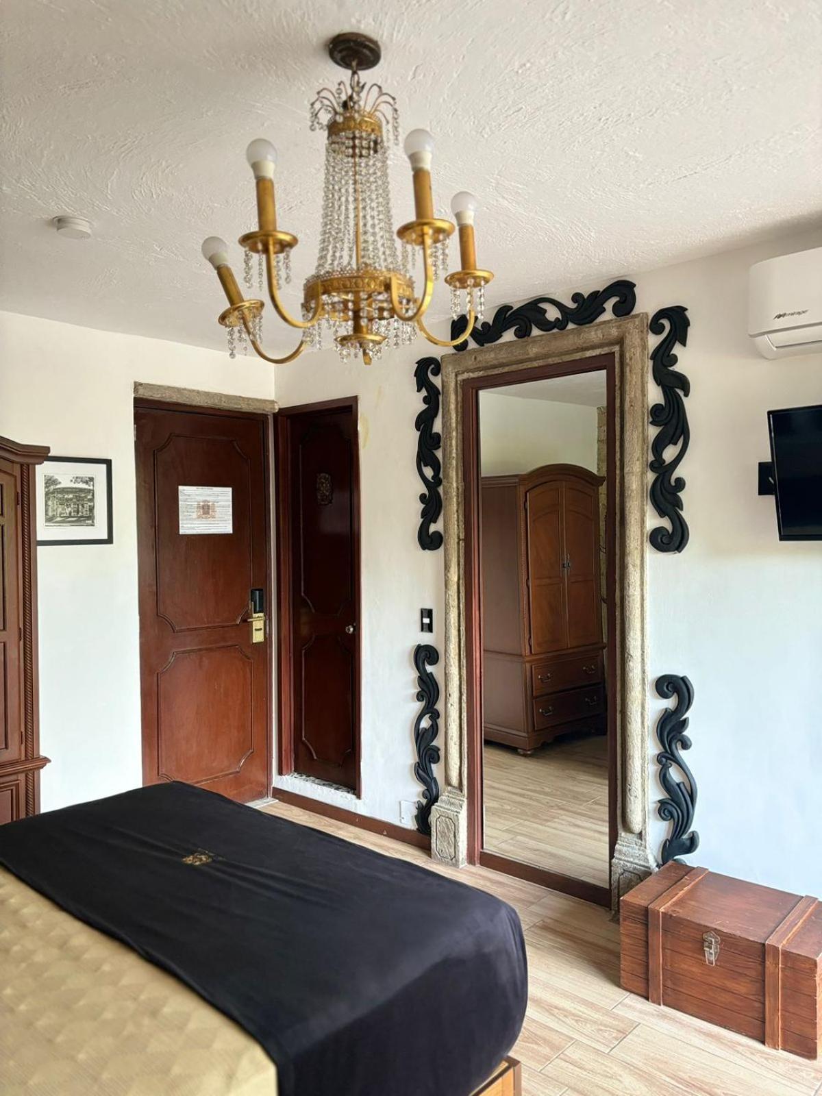 Boutique La Mansion