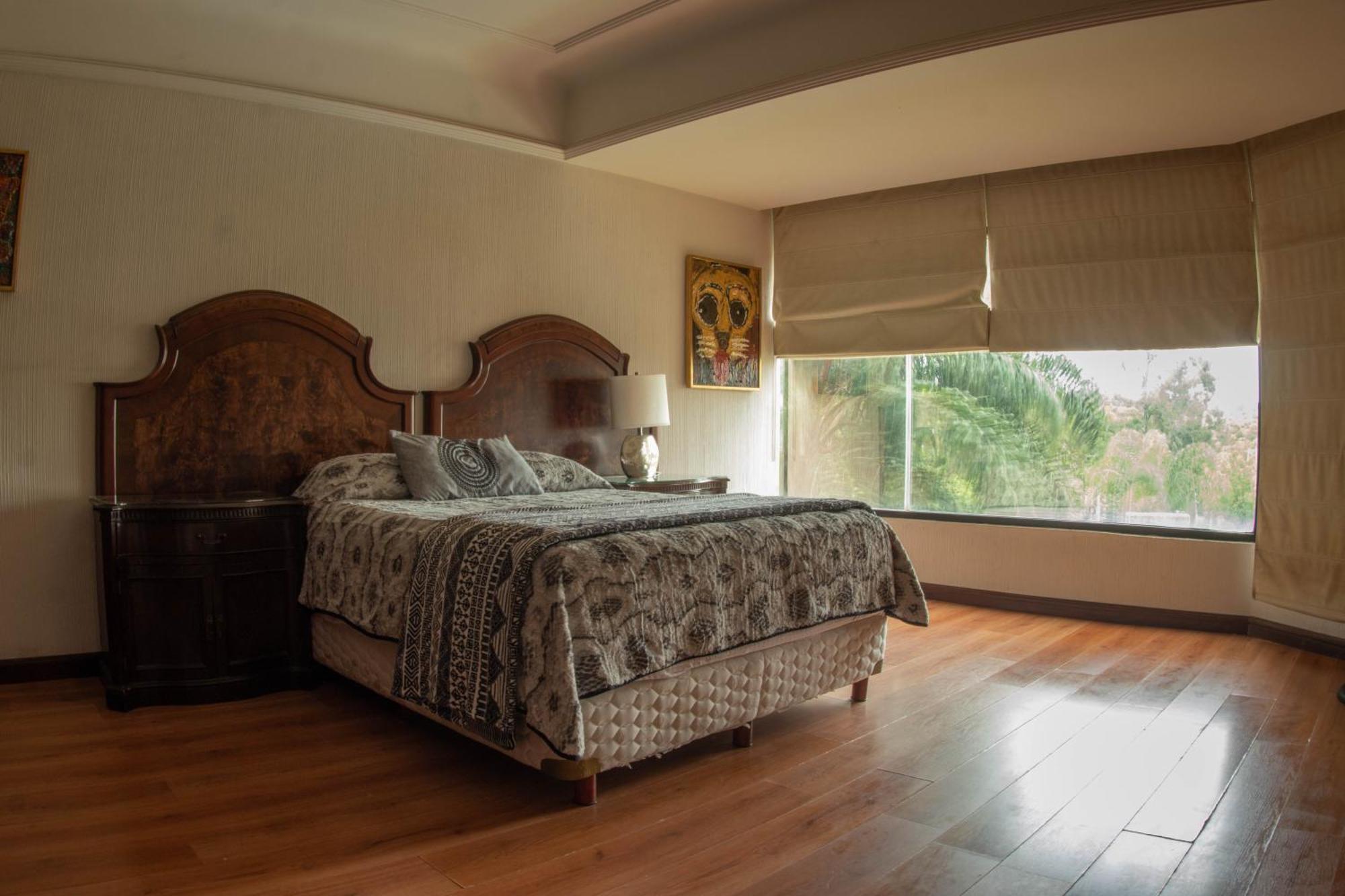 Penthouse Colomos Apartamento
