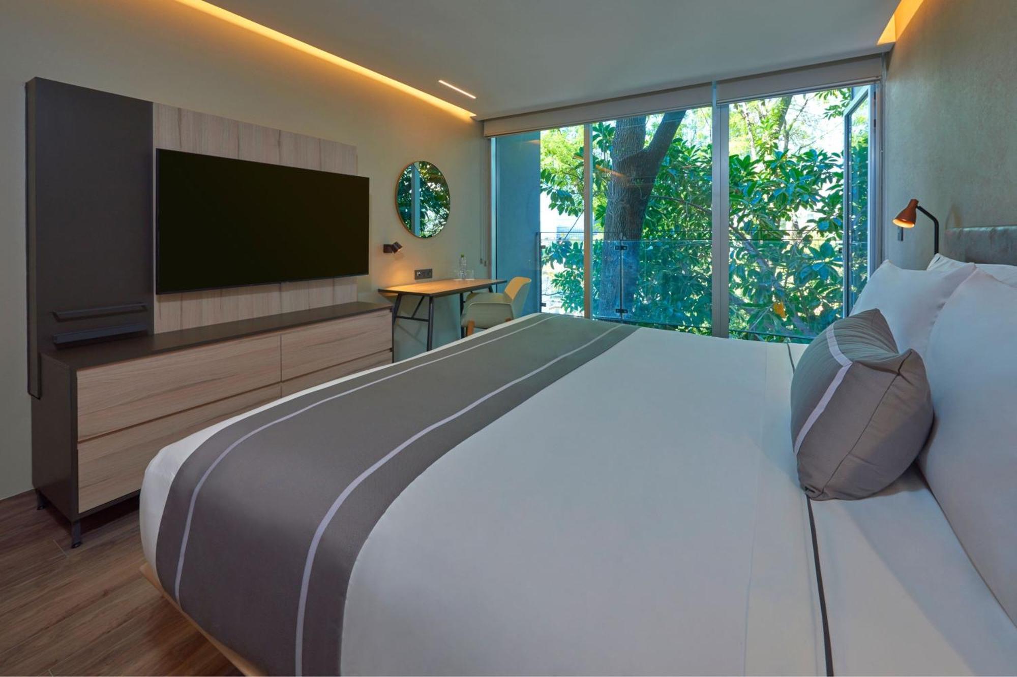 Express Providencia 4*