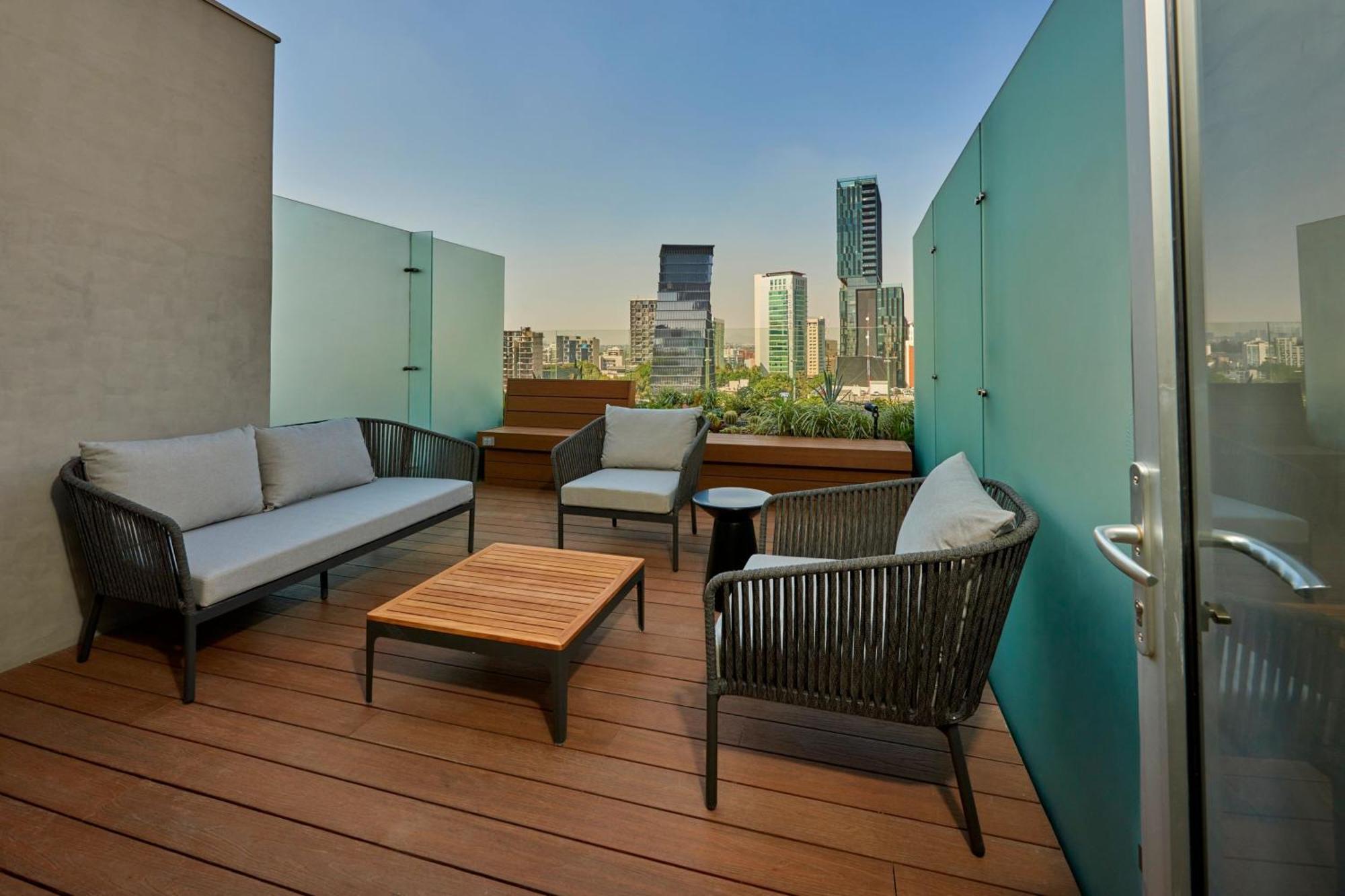Hotel Express Providencia 4*