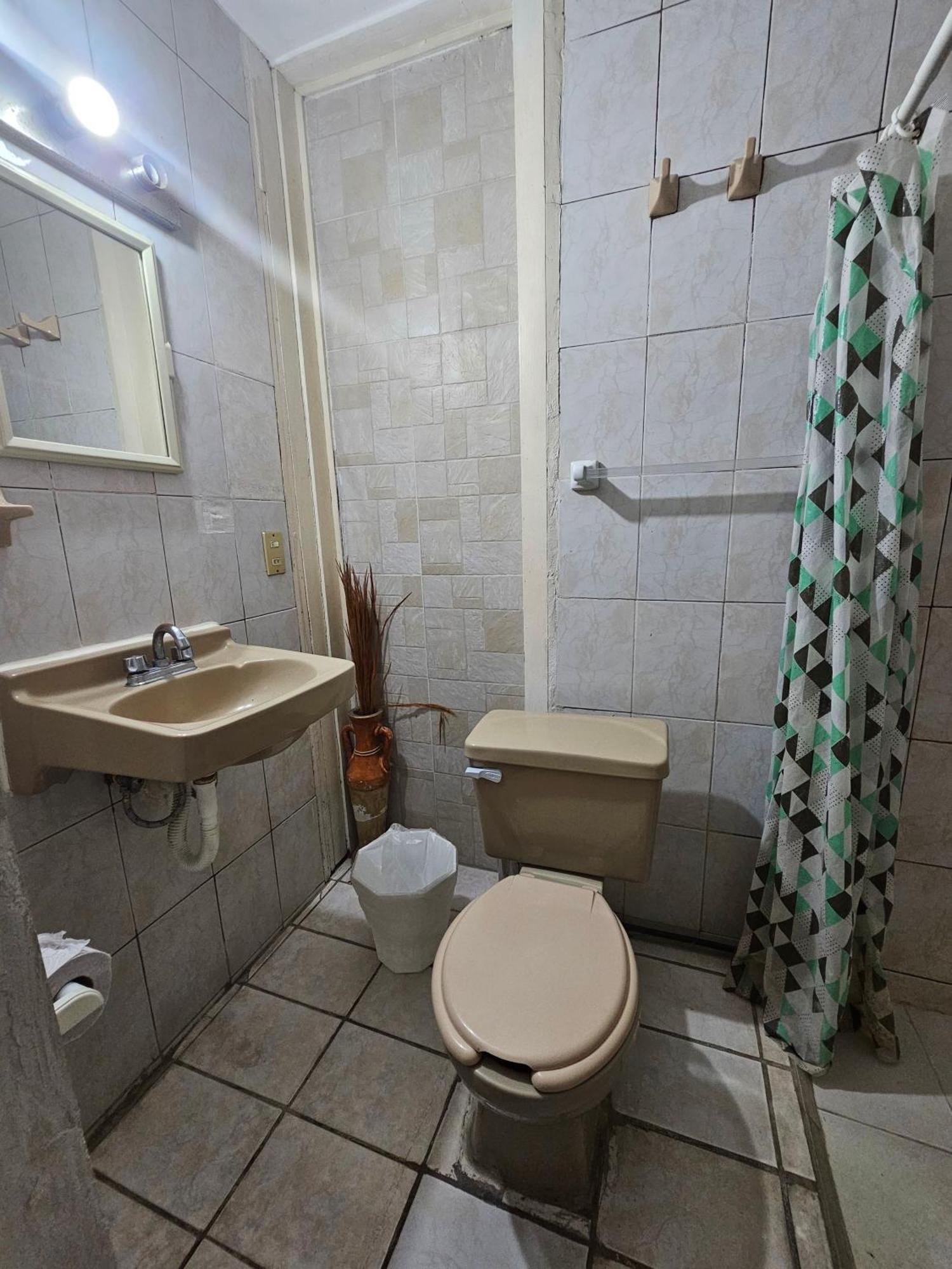 Central Downtown Hotel 4*