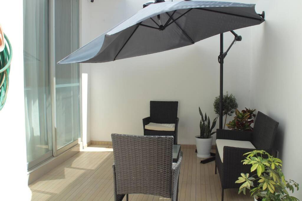 Casa Bon Ubicada En Nueva Galicia Residencial, Es Propiedad Completa Al Sur De La Ciudad Que Te Ofrece Modernidad, Espacio, Tranquilidad, Cuenta Con 4 Recamaras 3 Banos Completos Y 2 Cajones De Estacionamiento Privados Сasa de vacaciones *