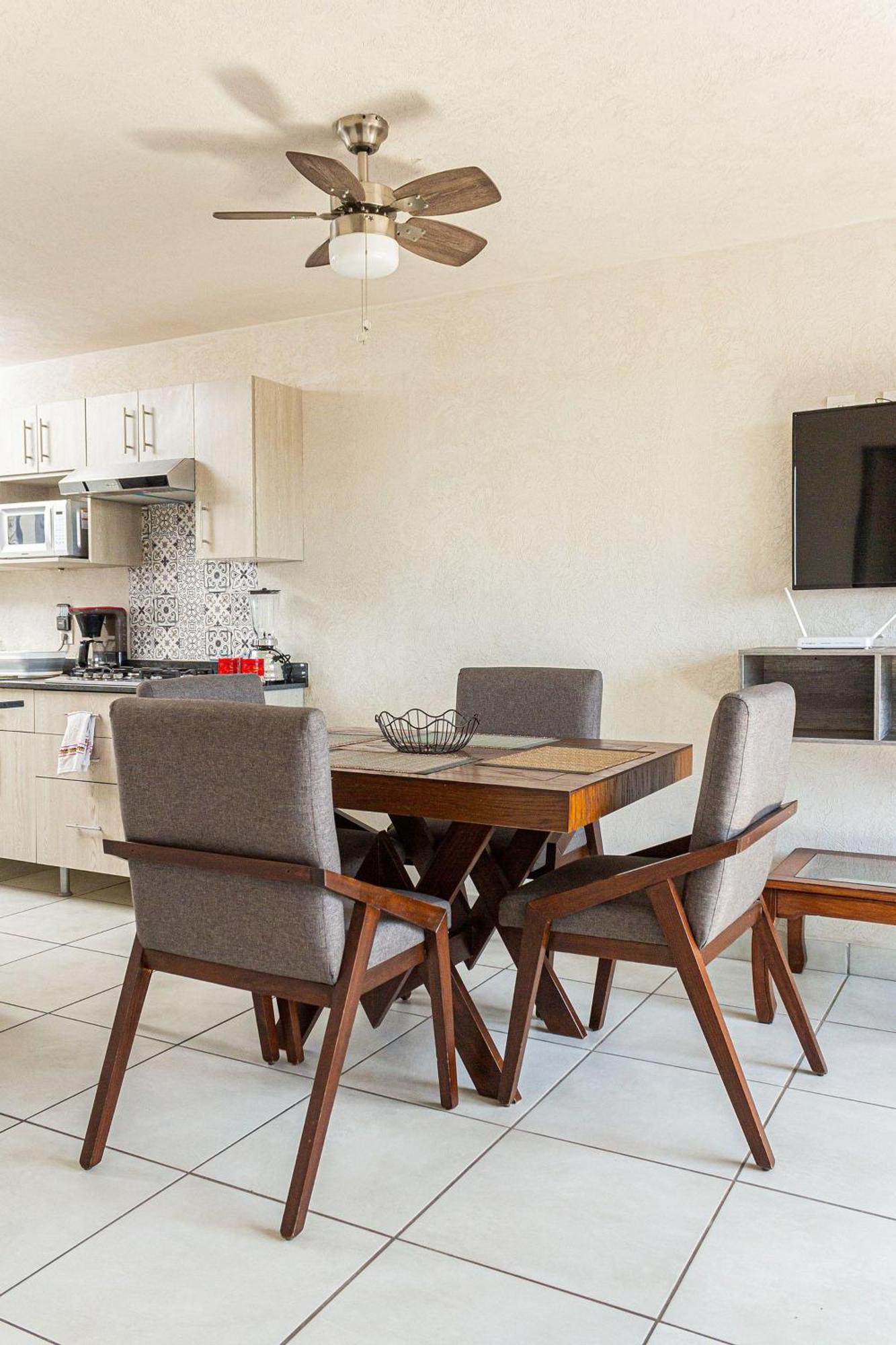Apartamento Centrico Cerca De Imss, H Civil & Cucs Guadalajara
