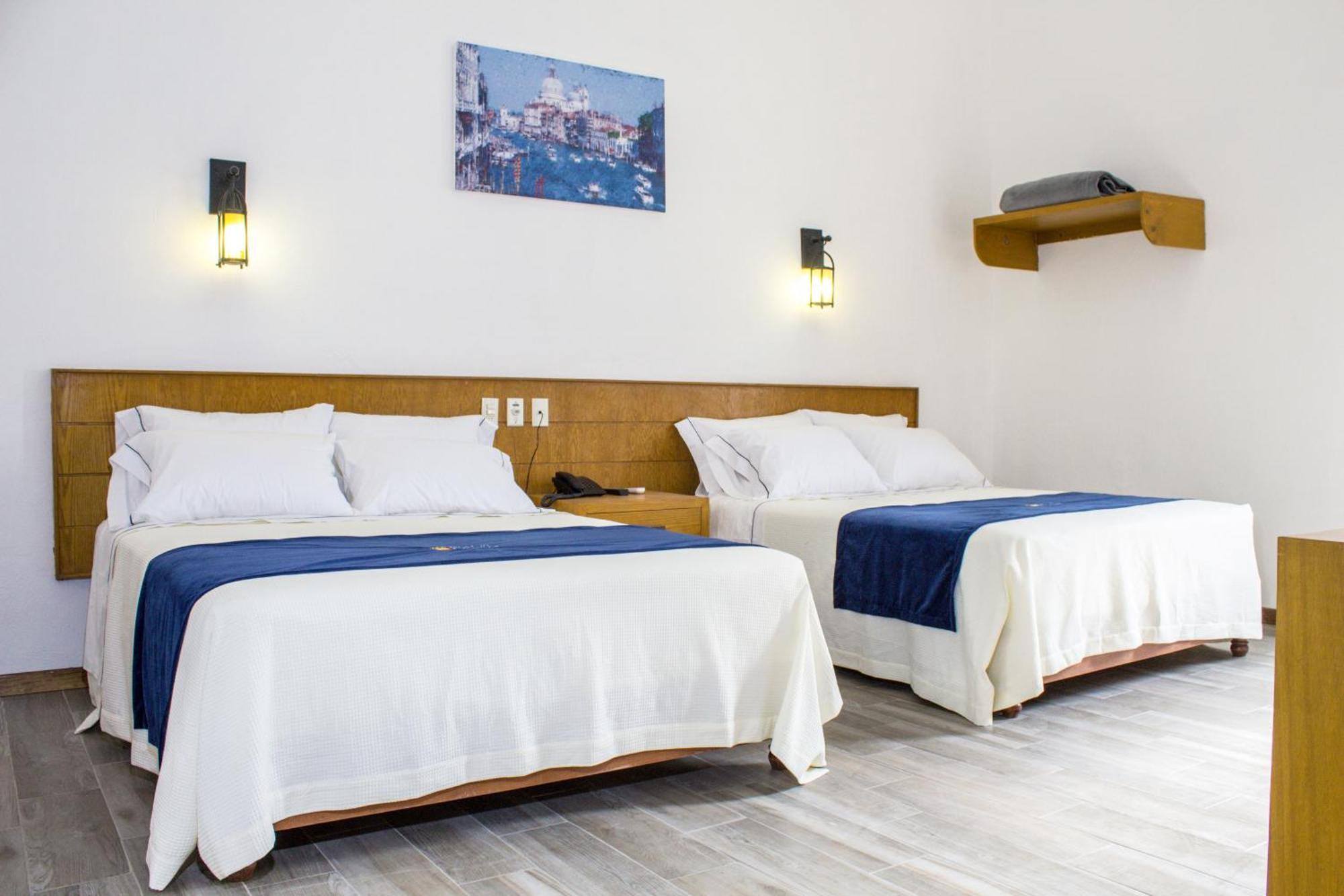 Real De Castilla Hotel