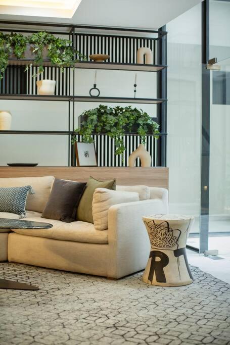 Apartamento Mrw Modern 2 Bedroom Inara