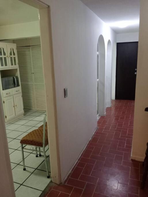 Amplia Casa En Jardines Alcalde Сasa de vacaciones *