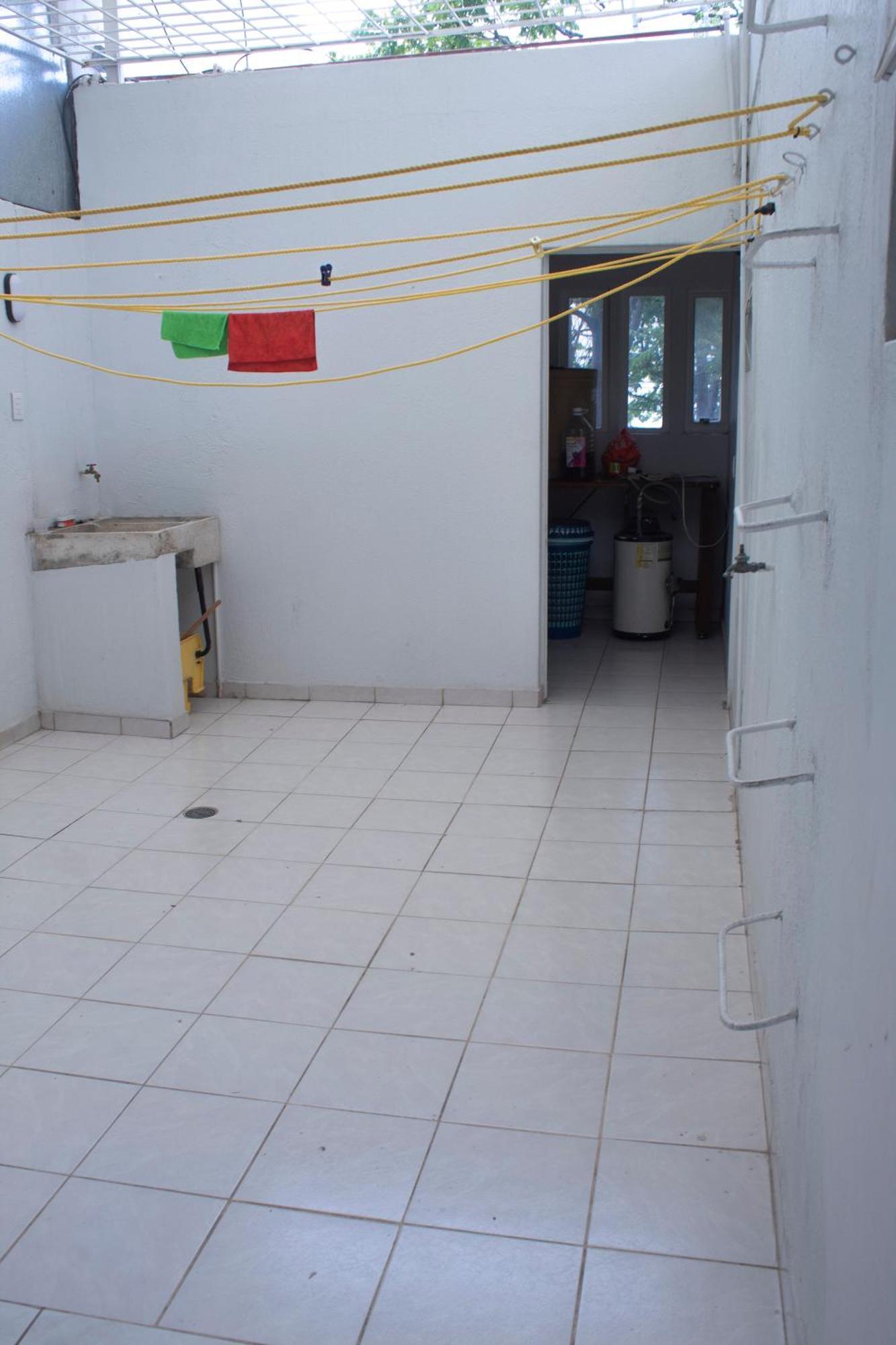 Casa Blanca *