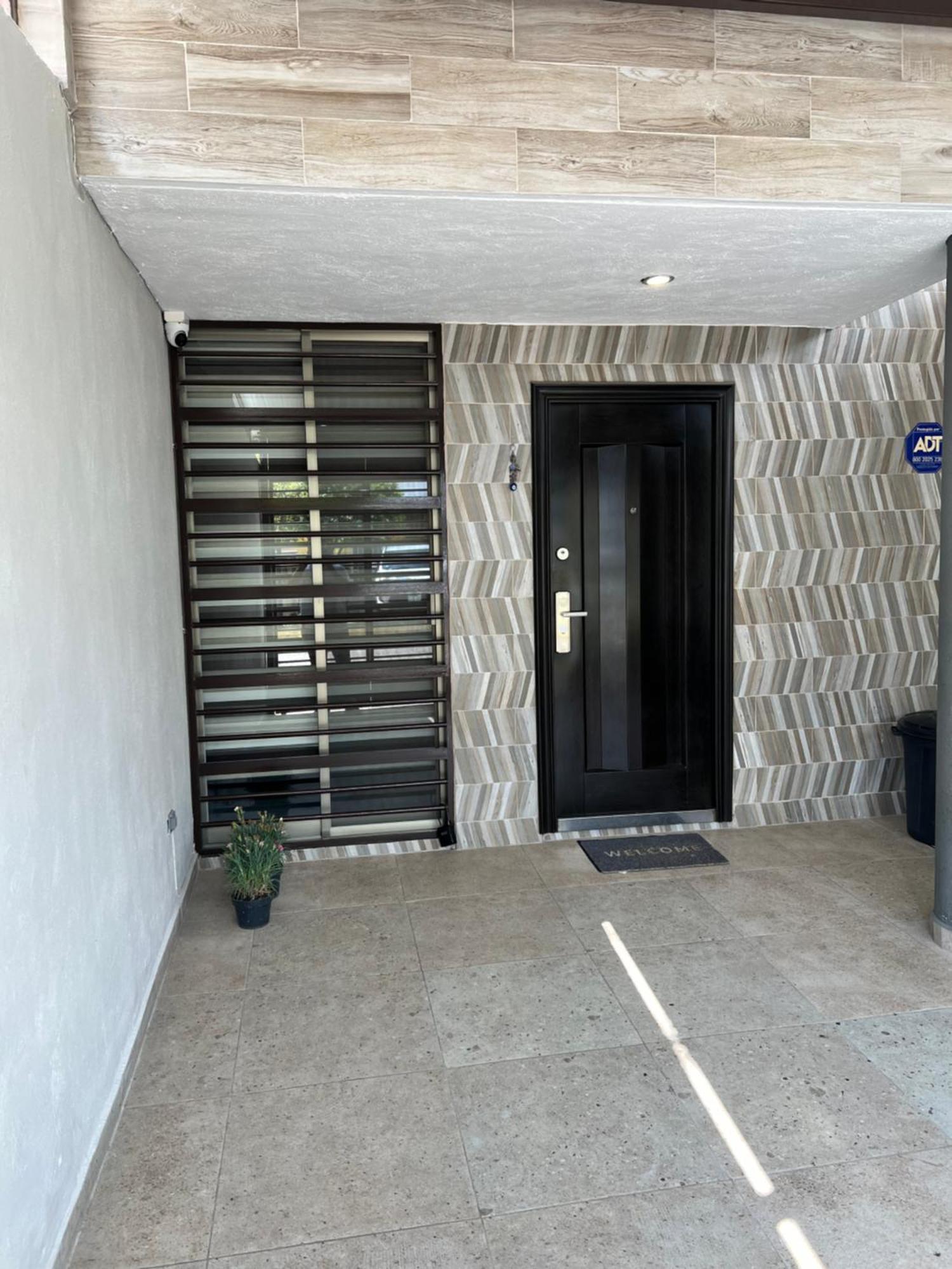 Сasa de vacaciones Moderna Y Hermosa Casa Zapopan *
